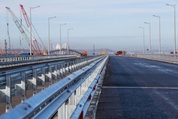 Строительство Крымского моста