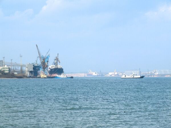 Порт Южный Украина