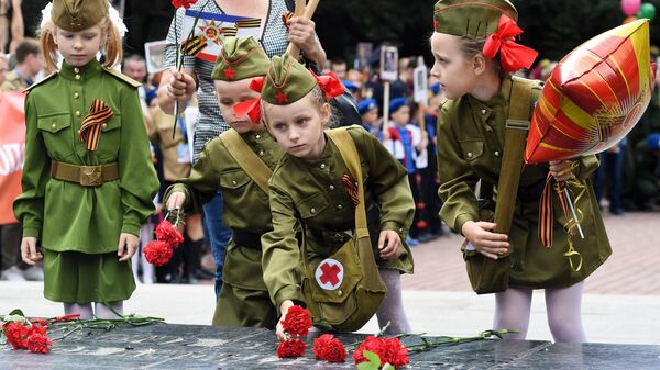 Празднование Дня Победы в городах России