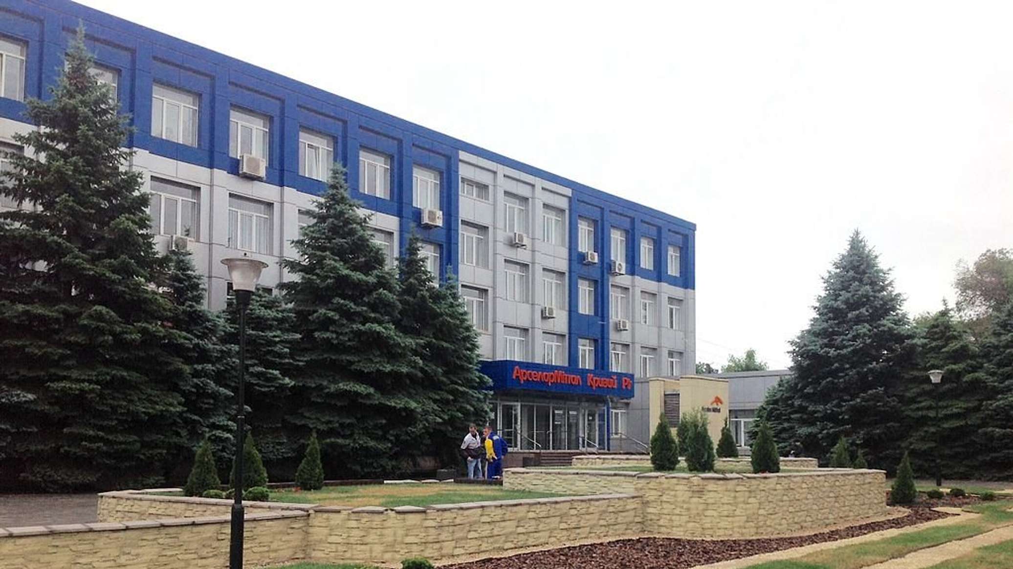 Удары по инфраструктуре обрушили налоговые доходы Украины
