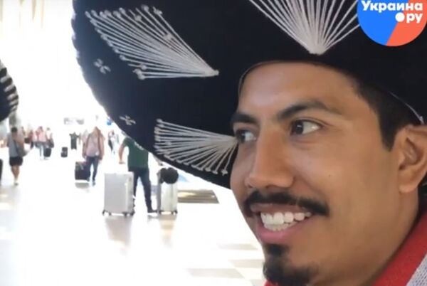 Почему болельщики ЧМ 2018 приехали в Крым? ВИДЕО