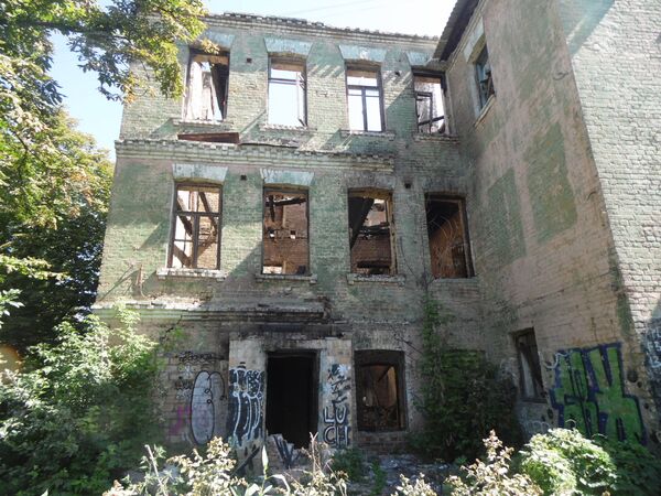 Киев здание архитектура продажа руины развалины