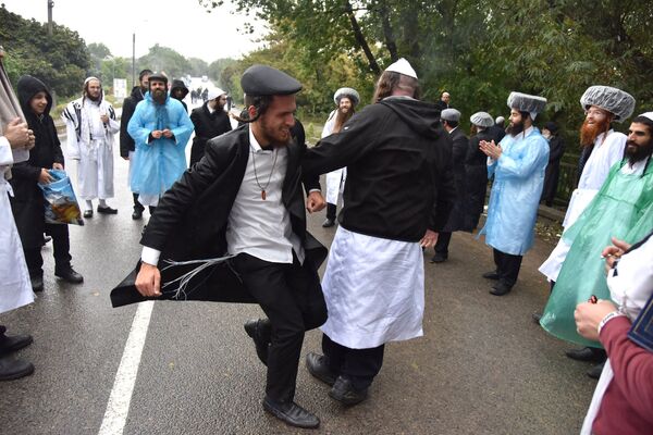 Празднование еврейского Нового года Рош ха-Шана в Умани Празднование еврейского Нового года Рош ха-Шана в Умани