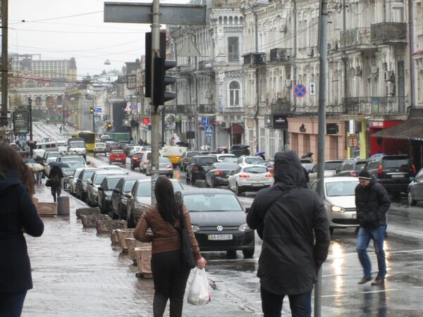 Киев жители улица машина автомобиль