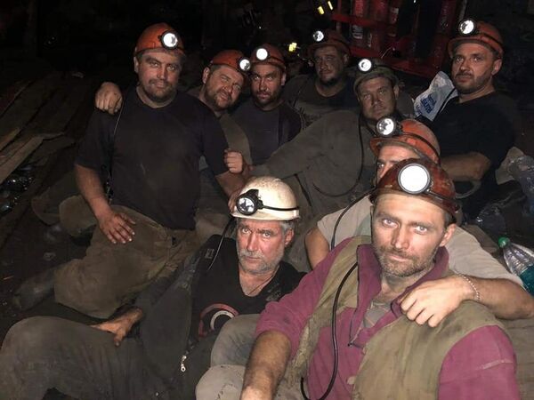 Лисичанскуголь шахтеры бастуют