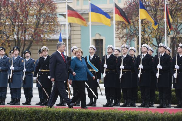 Меркель Порошенко в Киеве