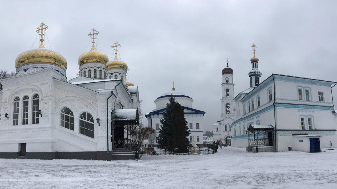 Пирожки с носом и дань турецкому аге: чем угощает древний народ Крыма -  13.07.2022 Украина.ру