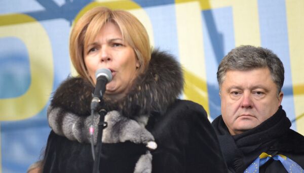Ольга Богомолец Петр Порошенко Майдан Киев 16.12.2013