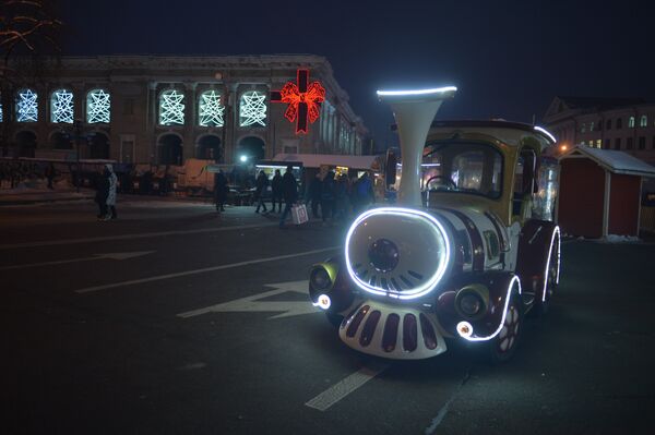 Киев предновогодний Новый год улица  автомобиль машина