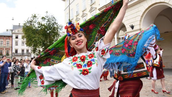 День вышиванки на Украине