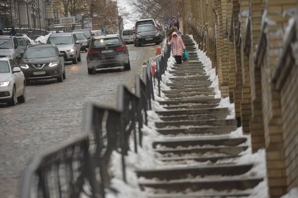Гололед снег Киев зима
