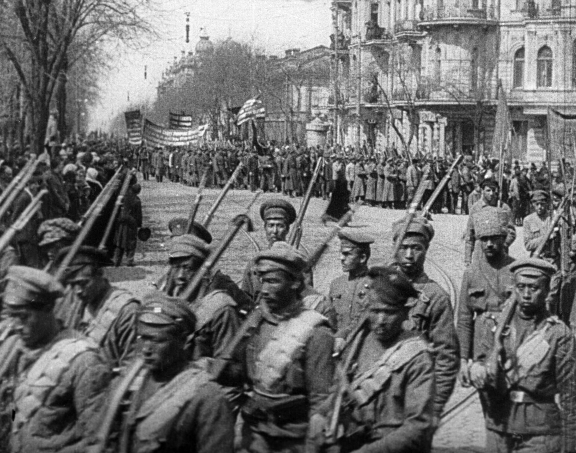   - РИА Новости, 1920, 13.10.2025