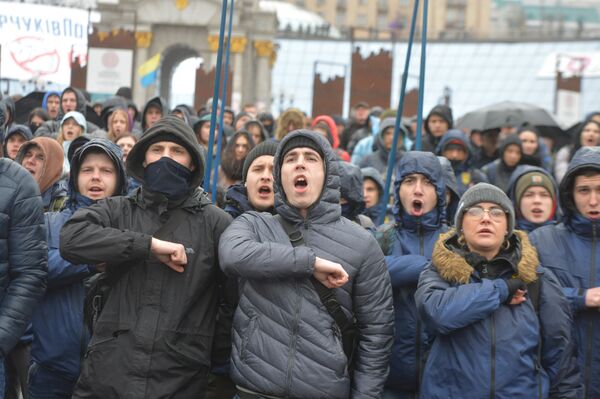 Партия «Нацкорпус» устроила митинг в Киеве националисты нацдружины