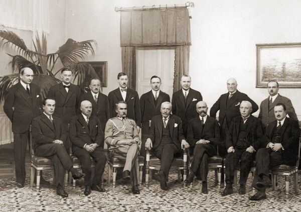 Правительство Польши под руководством премьер-министра Валерия Славека