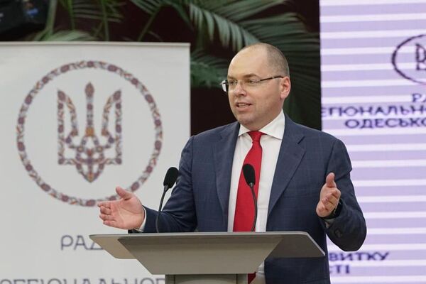 Максим Степанов