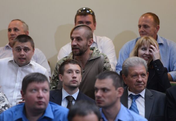 Премьер Украины А.Яценюк и спикер Рады А.Турчинов возглавили новую партию Народный фронт Премьер Украины А.Яценюк и спикер Рады А.Турчинов возглавили новую партию Народный фронт