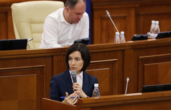 Заседание парламента Молдавии
