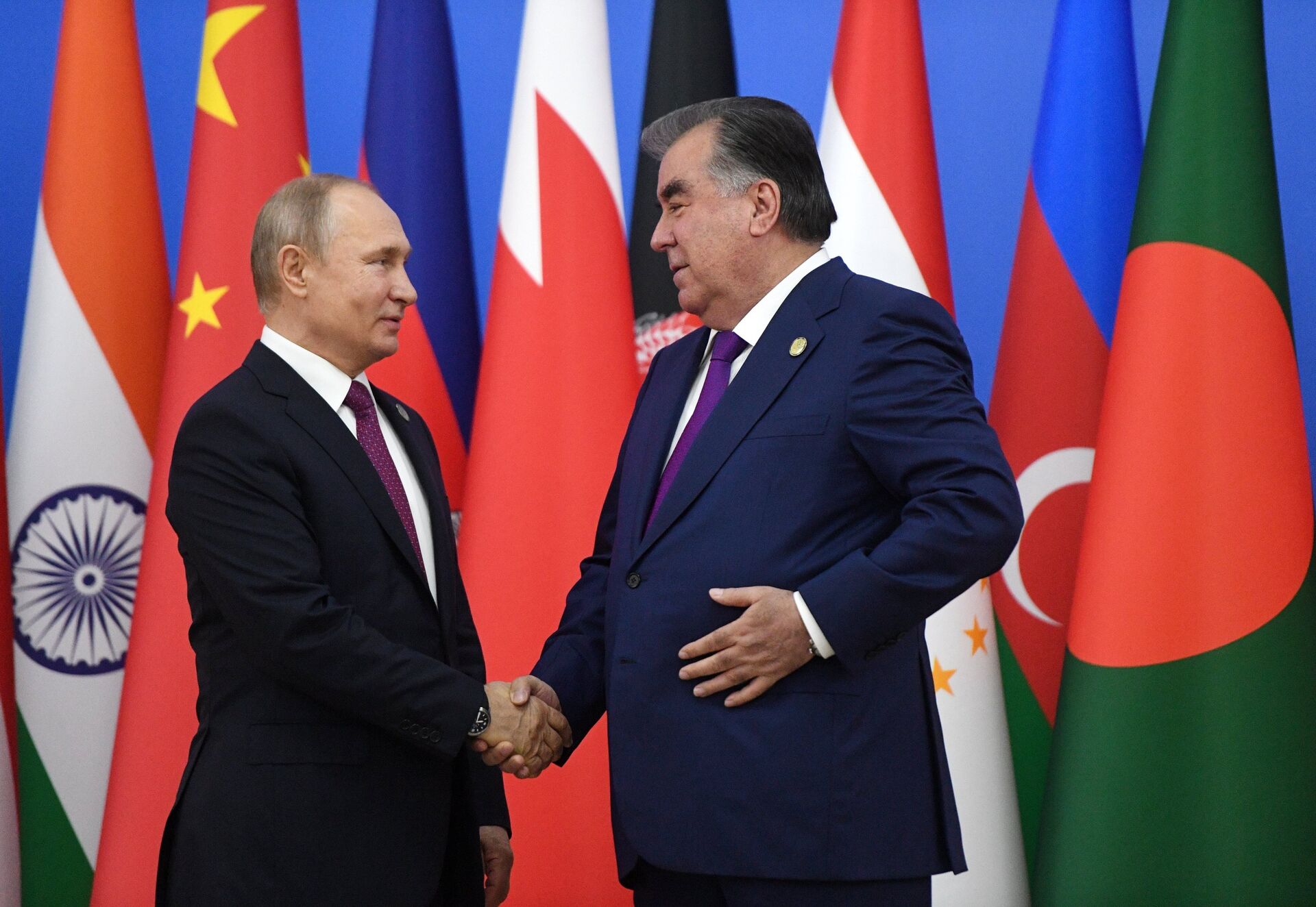 Рабочий визит президента РФ В. Путина в Таджикистан для участия в СВМДА - РИА Новости, 1920, 10.09.2025