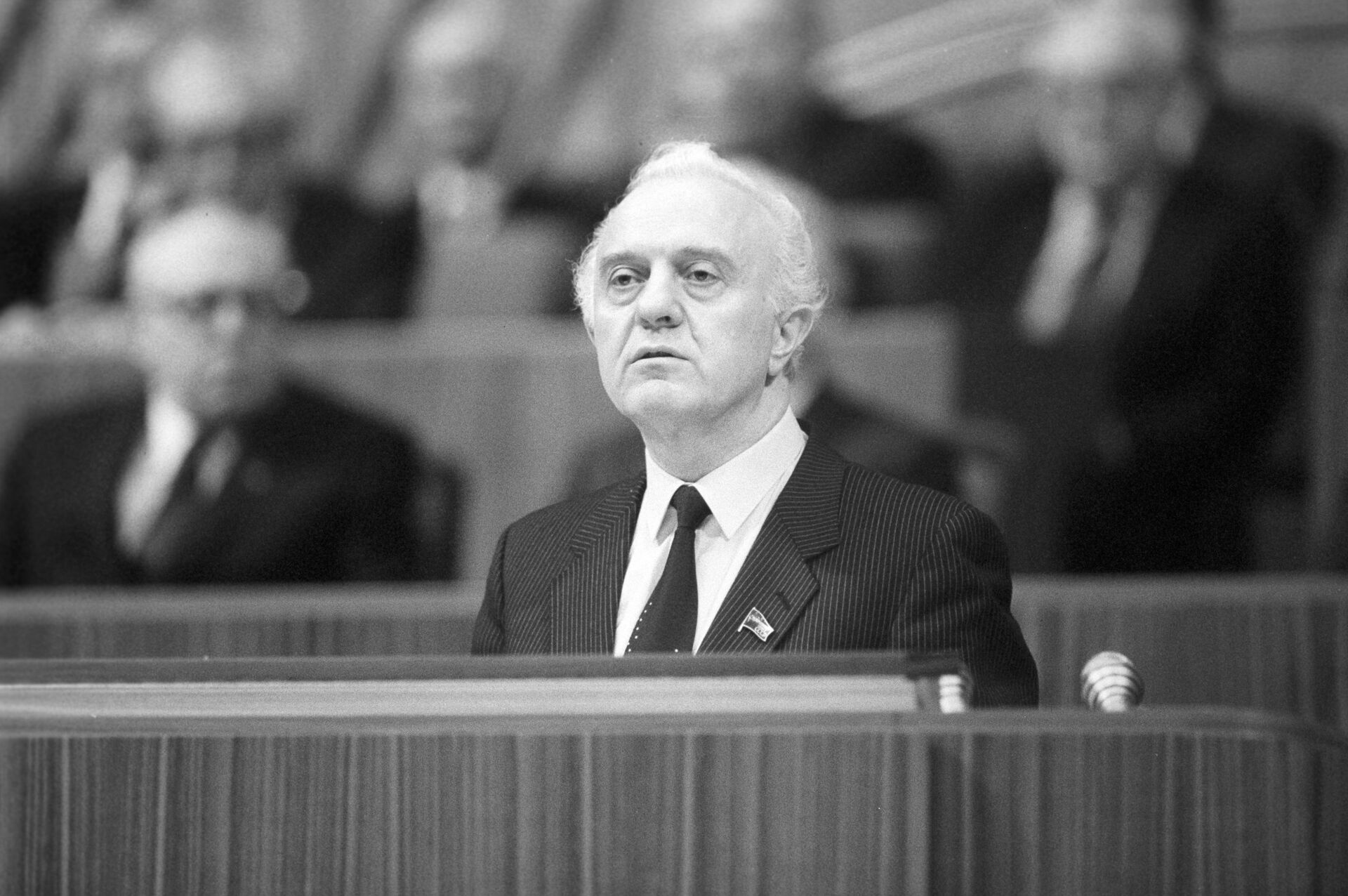 Эдуард Шеварнадзе - РИА Новости, 1920, 15.12.2025