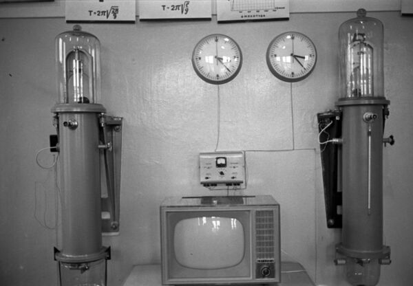 часы Федченко