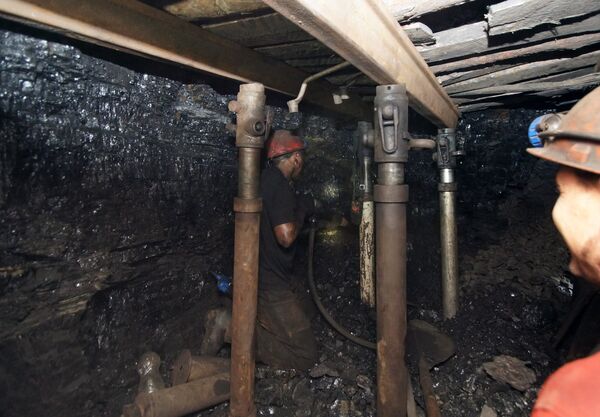 Ввод в эксплуатацию новой лавы на шахте Белореченская в ЛНР