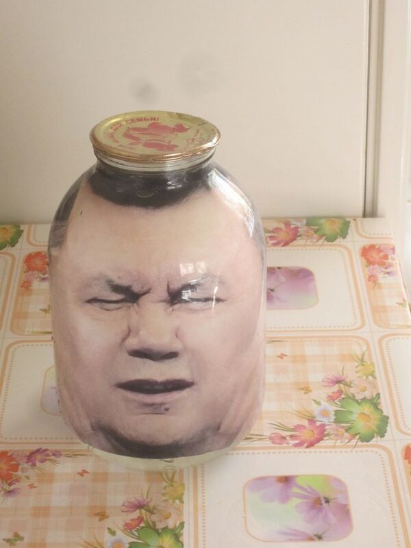 голова Януковича