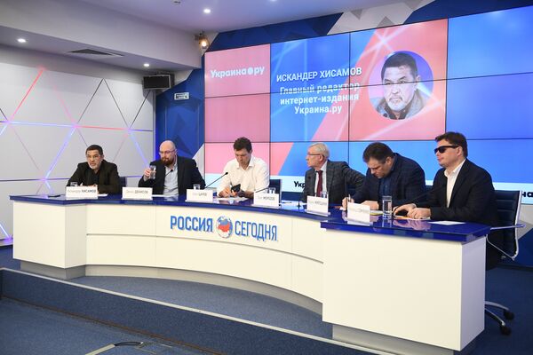 Пресс-конференция «Итоги Парижского саммита: что ждет Донбасс и Украину?»