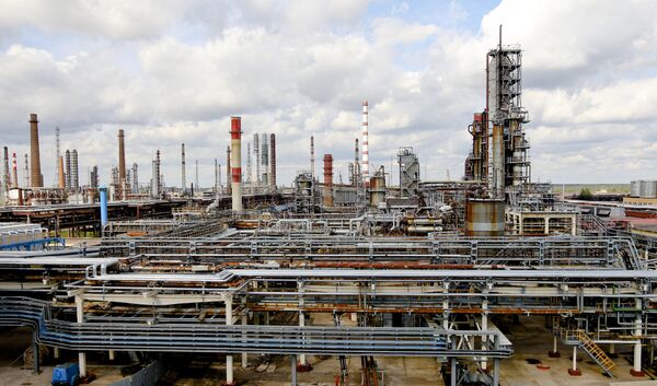 Нефтеперерабатывающий завод Нафтан в Новополоцке