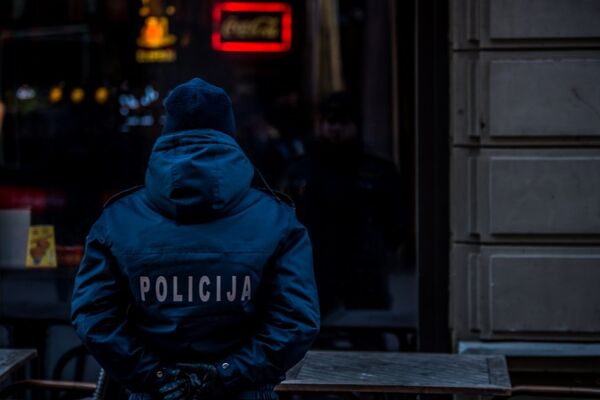 Полиция Латвия полицейский
