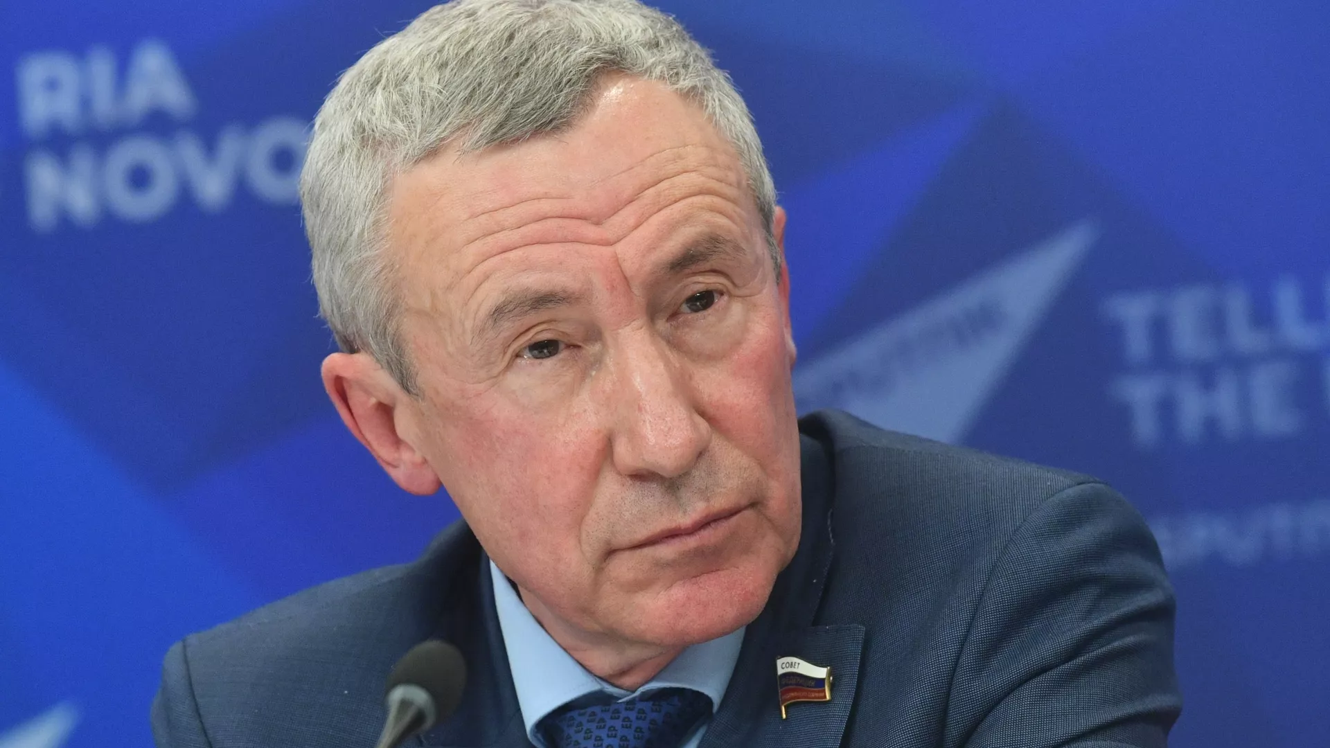 Заместитель председателя Комитета Совета Федерации по международным делам Андрей Климов - РИА Новости, 1920, 18.08.2022