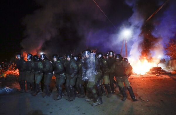 Украина коронавирус протесты полиция столкновения