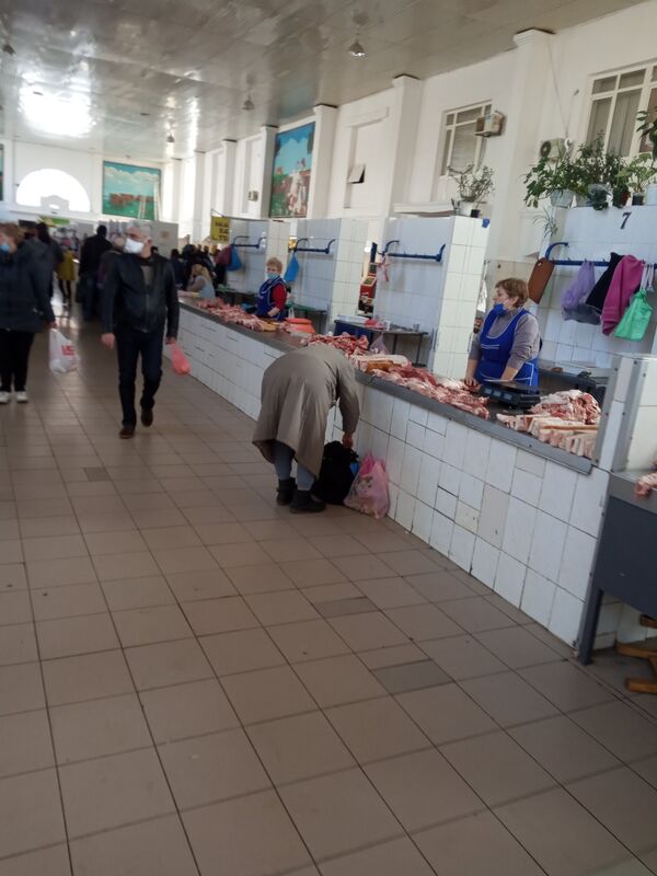 рынок Привоз перед Пасхой Одесса мясо