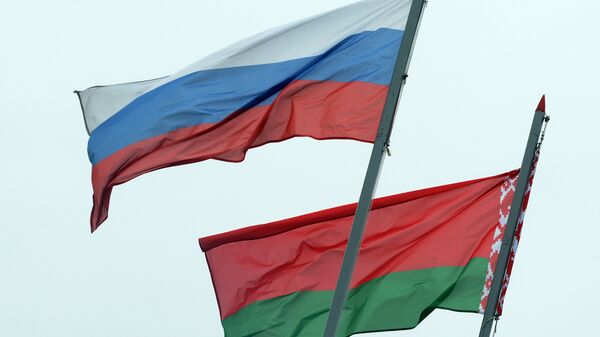 флаги Белоруссия и Россия