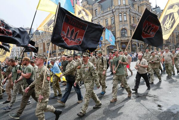 Украинцы приняли участие в Марше защитников Украины в Киеве