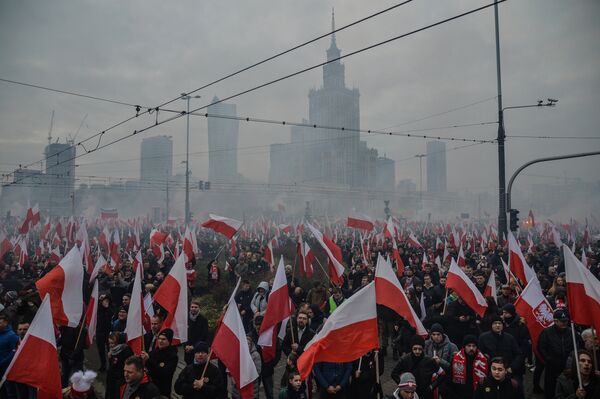 Марш в Варшаве в честь Дня независимости Польши