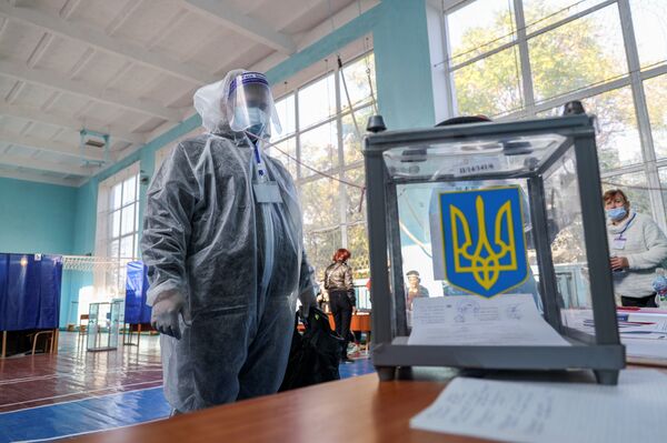 украина выборы голосование урна избирательный участок герб