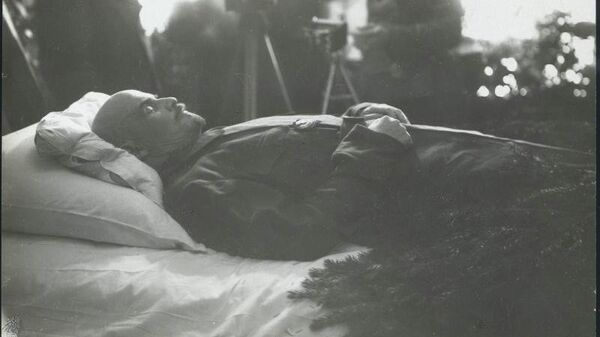 Владимир Ленин на смертном одре, 21–23 января 1924 / Неизвестный автор