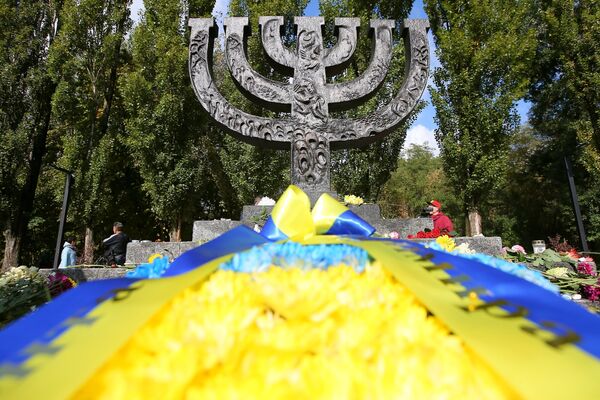 Мероприятия в Киеве в память о жертвах массовых расстрелов в Бабьем Яре в 1941 году Мероприятия в Киеве в память о жертвах массовых расстрелов в Бабьем Яре в 1941 году
