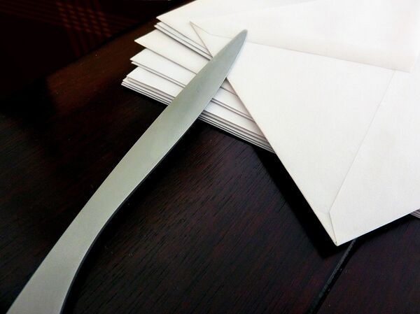 Письмо конверт нож