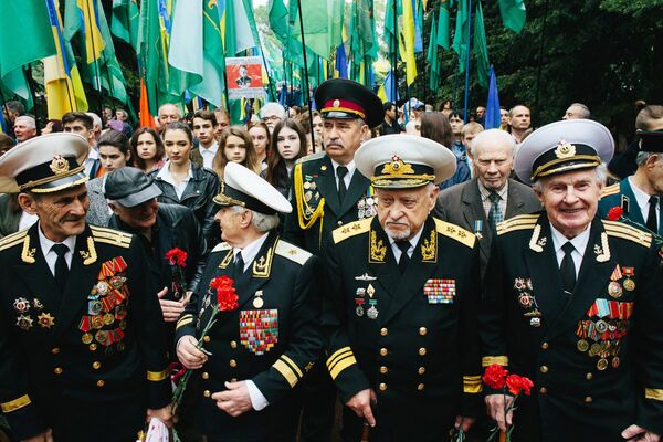 Акция Бессмертный полк и празднование Дня Победы на Украине