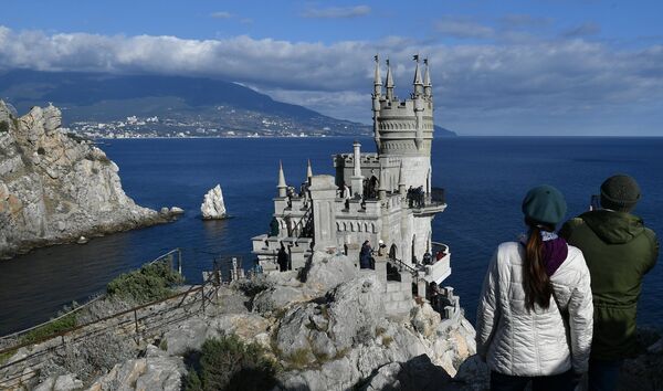 Открытие дворца-замка Ласточкино гнездо в Крыму