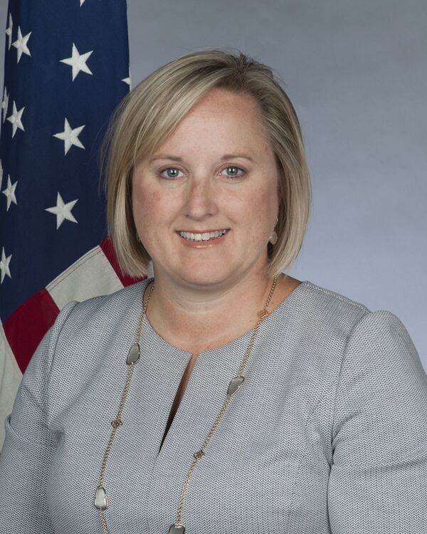 посол США в Белоруссии Джули Фишер