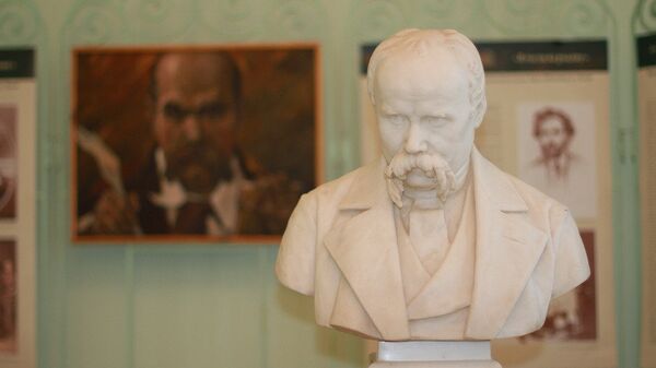 Бюст Тарас Шевченко