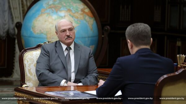 Президент Беларуси Александр Лукашенко 9 февраля принял с докладом председателя Минского горисполкома Владимира Кухарева