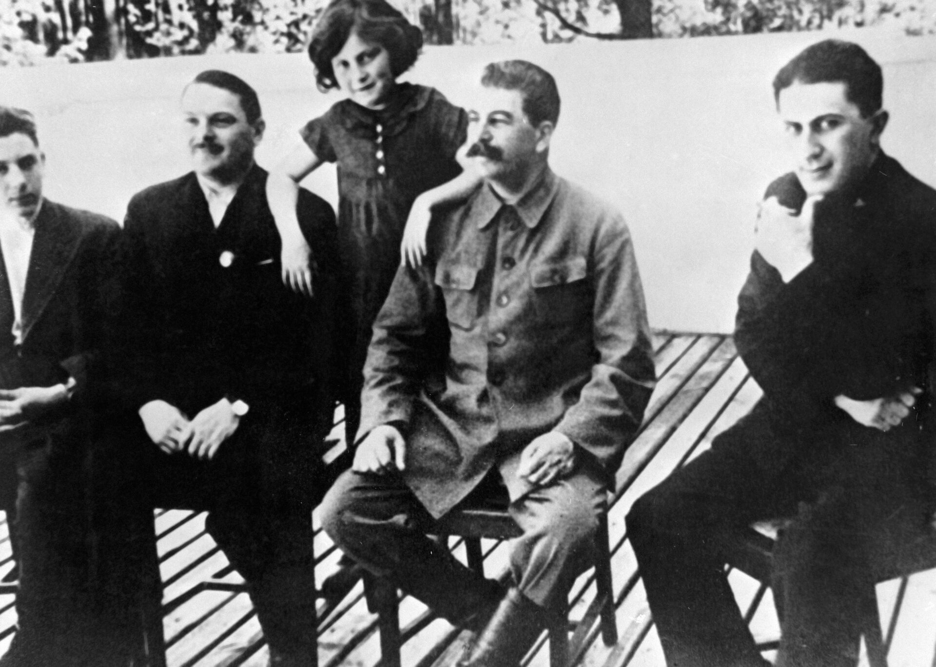 Сталин, его дети и Жданов - РИА Новости, 1920, 26.02.2021