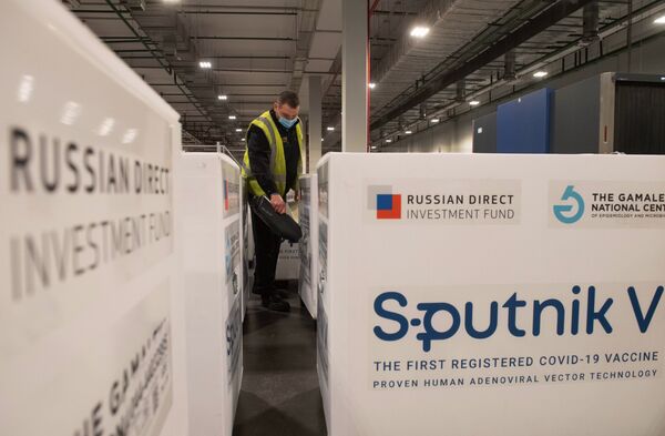Доставка вакцины Sputnik V на склад в грузовой терминал Москва Карго