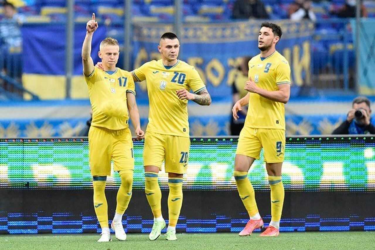 Форма украинской сборной по футболу 2021