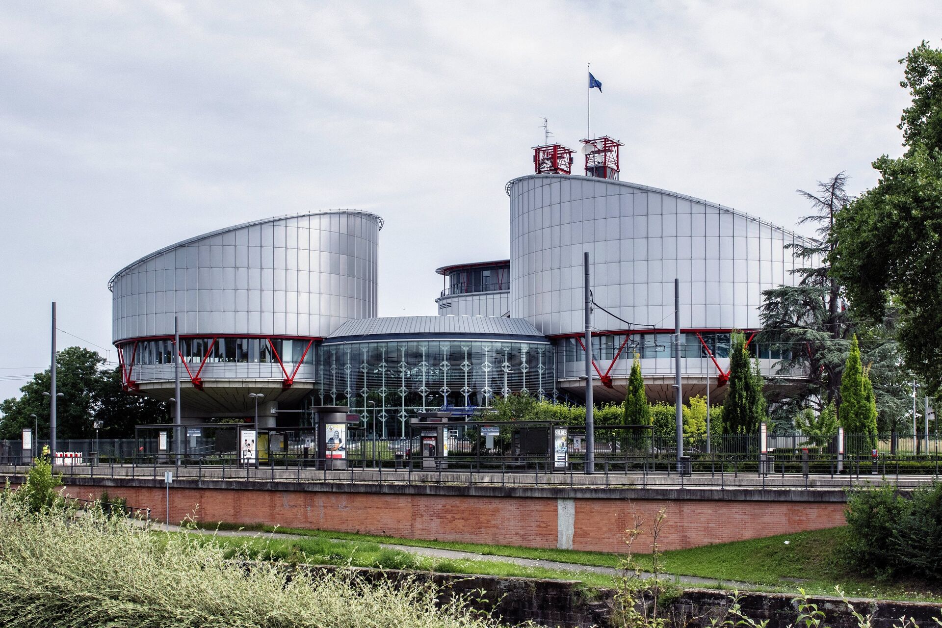 Здание Европейского суда по правам человека (ЕСПЧ) в Страсбурге - РИА Новости, 1920, 30.07.2021