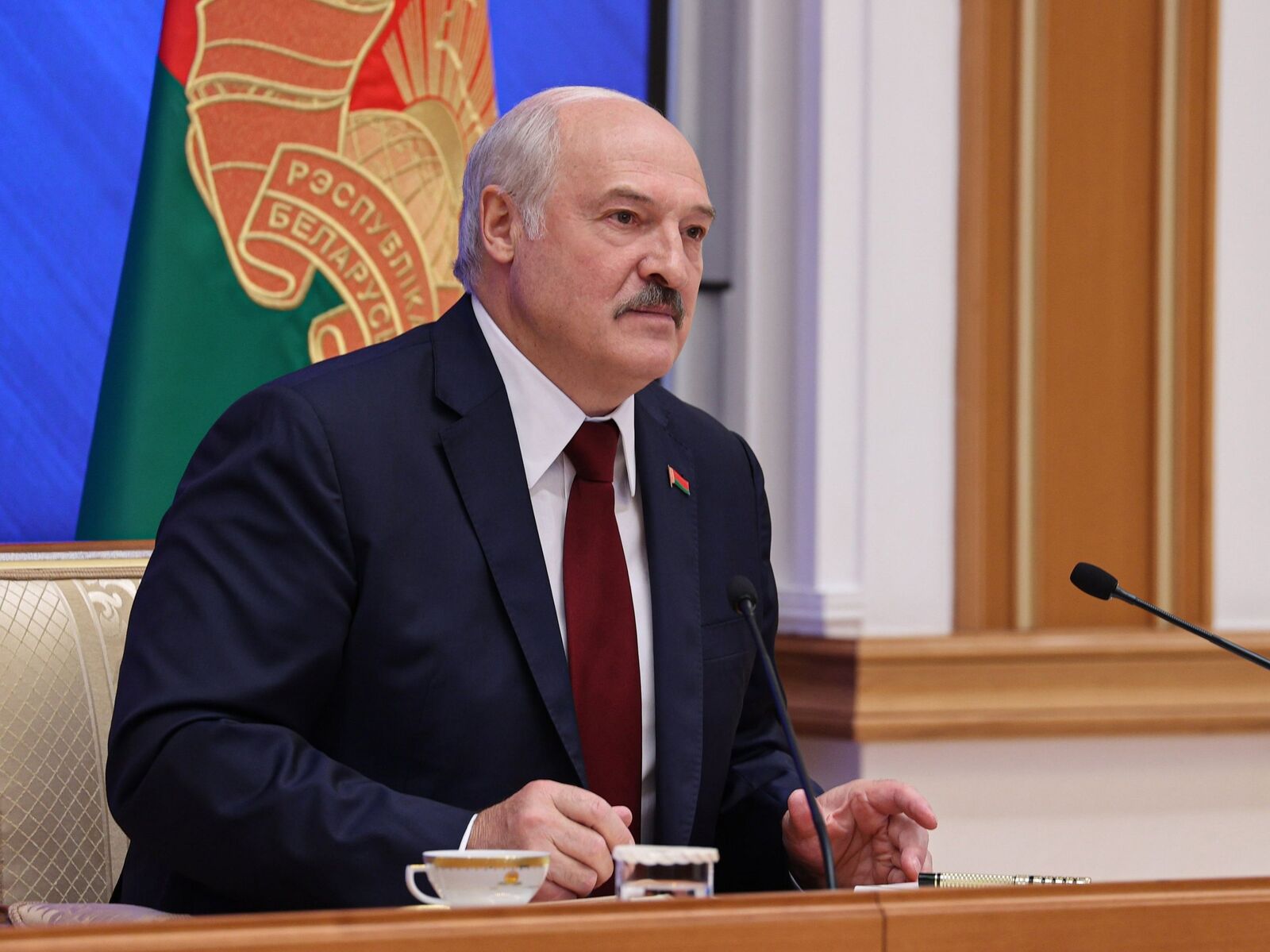 Сколько лукашенко у власти президентом белоруссии. Призканференцая Лукашенко. Пресс конференция Лукашенко.