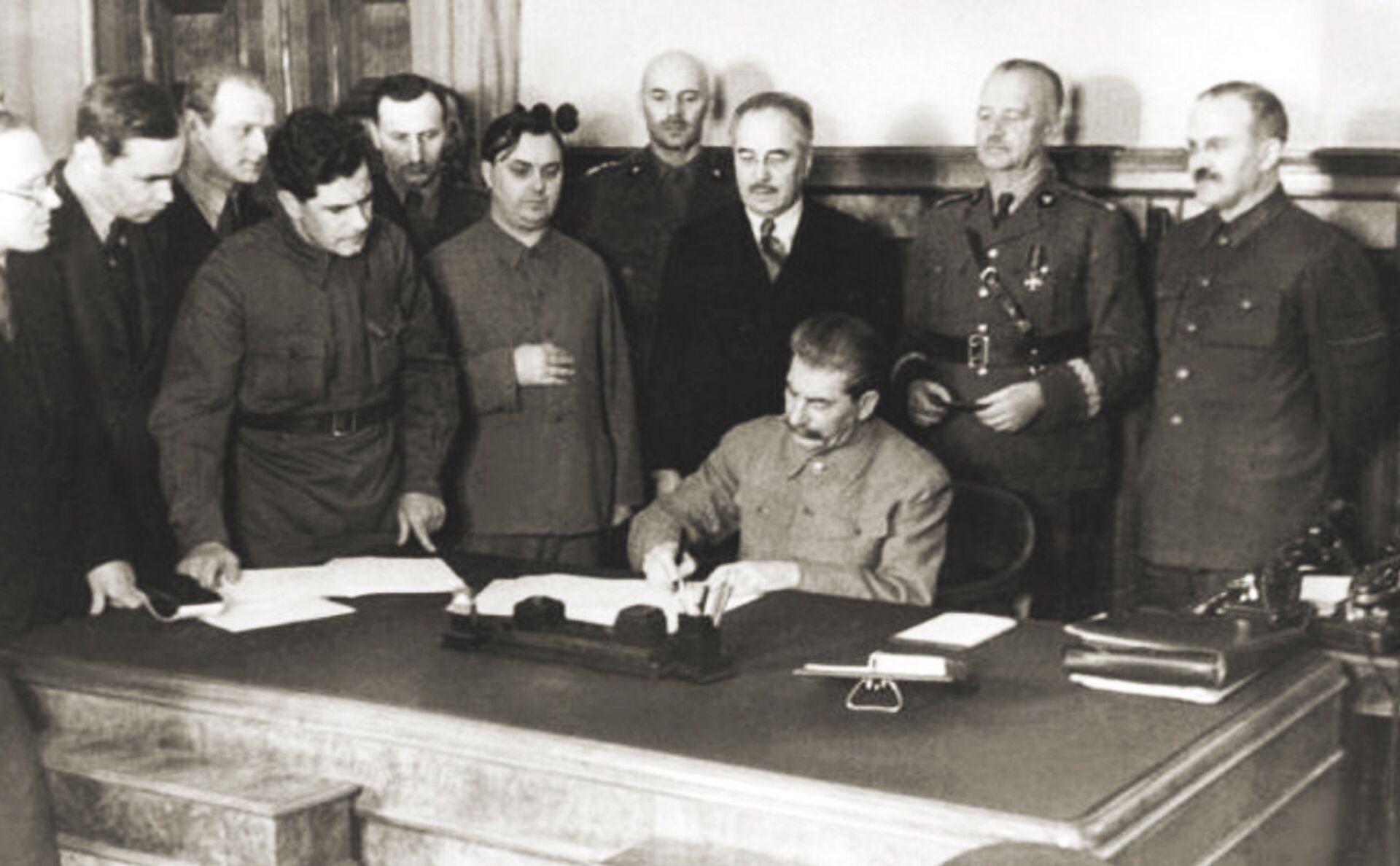 Stalin Sikorski December 1941 - РИА Новости, 1920, 04.12.2021